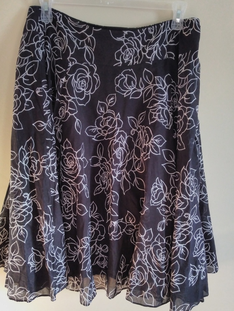 Jones New York Signature  Flared Floral Skirt